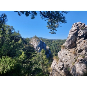 slovensky kras vylet vodny mlyn kovacova pri roznave havrania skala resize